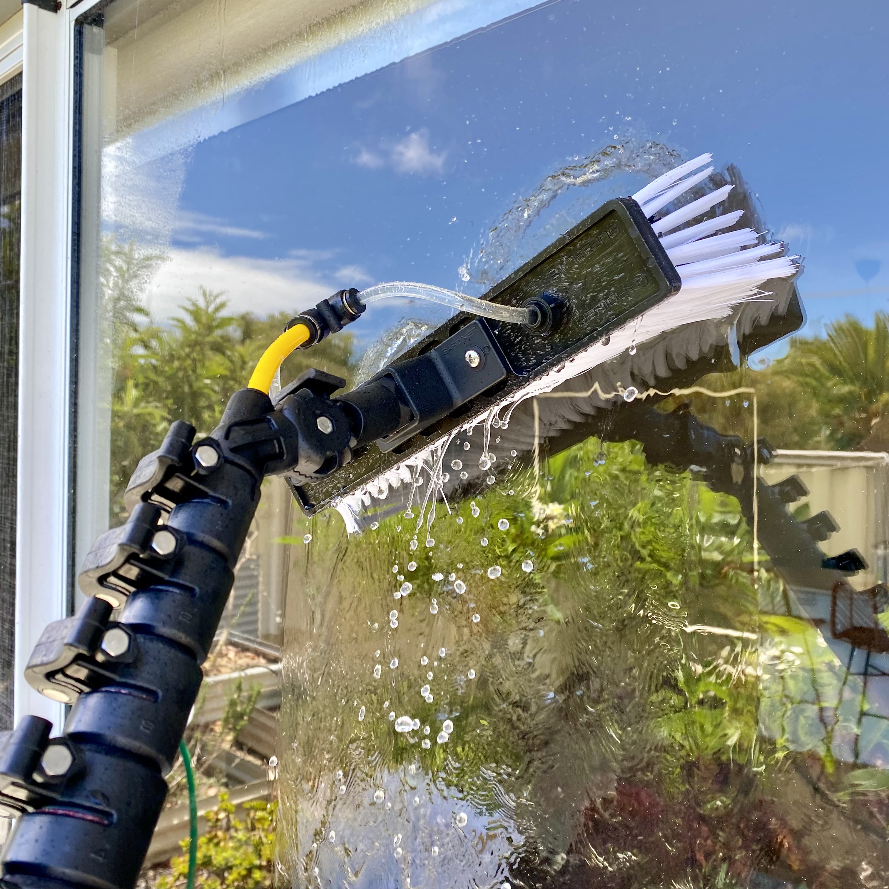 A sparkling clean window on a new build home in Baldivis after a post-construction clean.